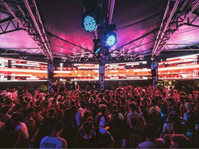 Projet d'affichage à LED de location de scène Chipshow C-Lite P3.91 en Italie
