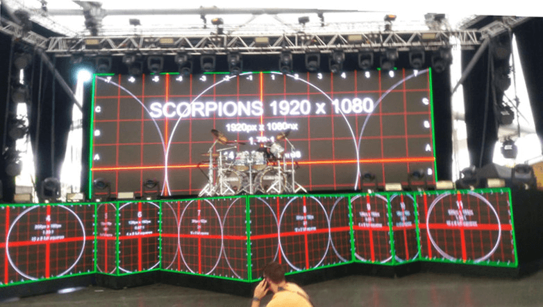 célébré pour la Journée nationale française avec C-Lite-D séries